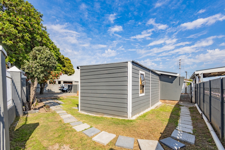 4 Bedroom Property for Sale in Fairfield Estate Western Cape